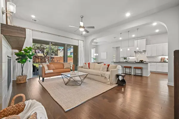 7508 Colibri DR, Austin, TX 78738