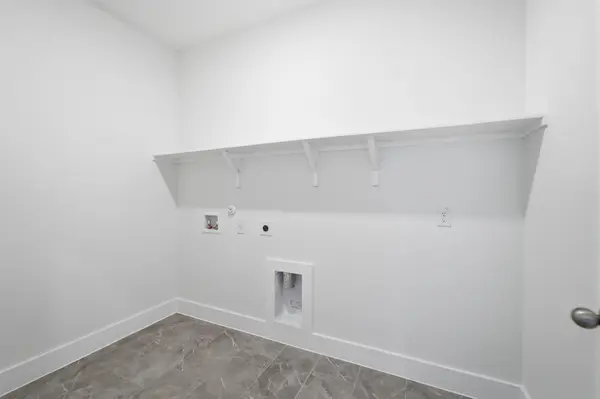 301 Gene Ray Ave, Bertram, TX 78605