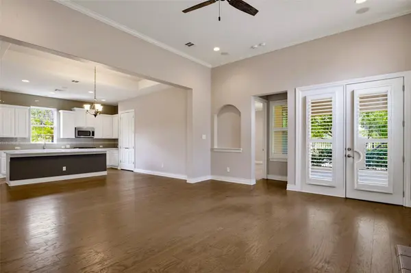 210 Versilia CIR, Lakeway, TX 78734