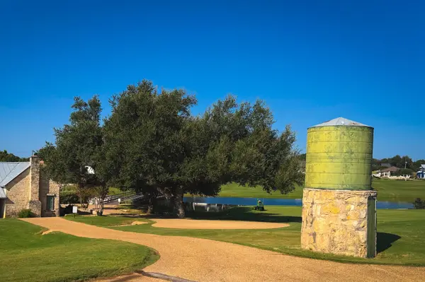 112 Hiram Cook, Blanco, TX 78606