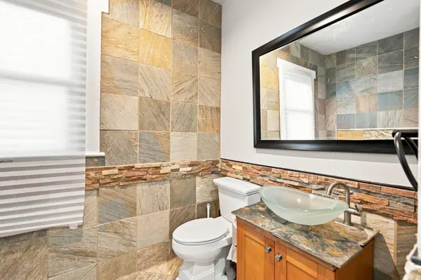 132 Perry CT, San Antonio, TX 78209