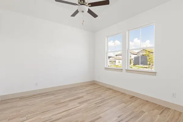19100 Ariel Elena WAY, Pflugerville, TX 78660