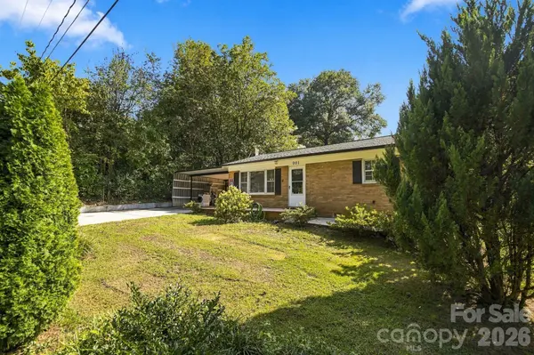 901 Furman ST, Dallas, NC 28034