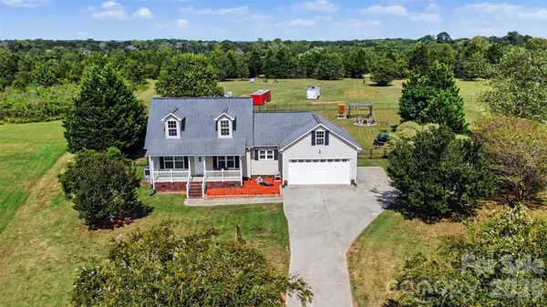 520 White Dove CT, Rock Hill, SC 29730