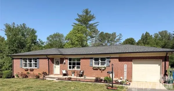 3162 Morganton BLVD SW, Lenoir, NC 28645