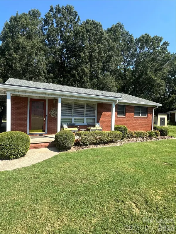 74 Fleetwood DR SW, Concord, NC 28027