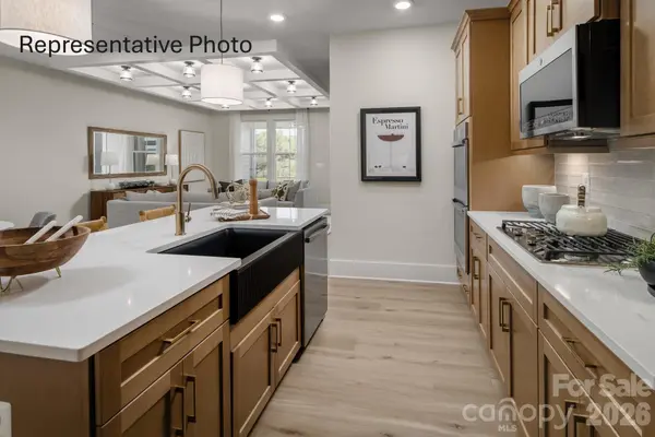912 Azura LN, Fort Mill, SC 29715