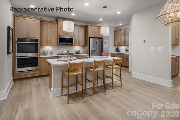 912 Azura LN, Fort Mill, SC 29715