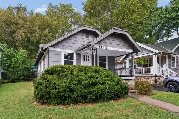 6132 Holmes ST, Kansas City, MO 64110