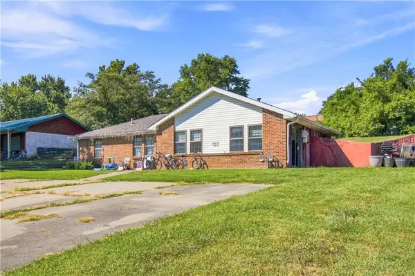 234 SE 121st RD, Warrensburg, MO 64093