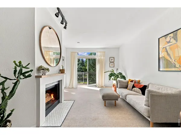 7436 Singing Hills #J, Boulder, CO 80301