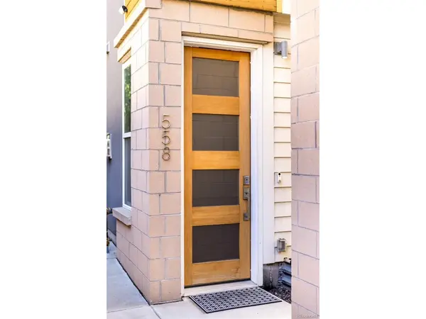 558 Madison, Denver, CO 80206