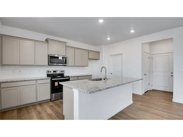 43112 Castle Stuart, Elizabeth, CO 80107