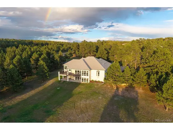 8061 Sugarloaf, Larkspur, CO 80118