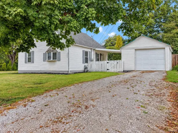 8640 Old Blairsville RD, Wadesville, IN 47638-9713