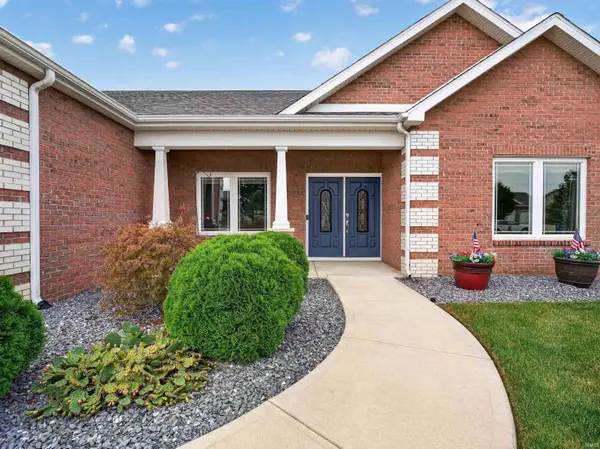 8781 Alamasa PL, Fort Wayne, IN 46835