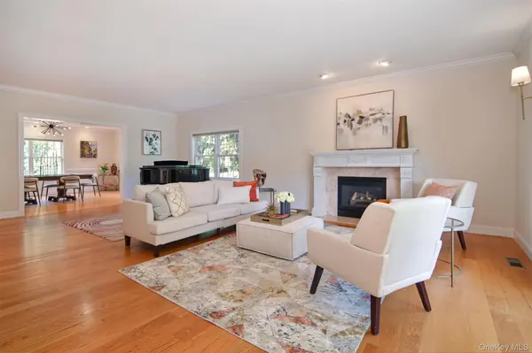 34 Shaw LN, Irvington, NY 10533
