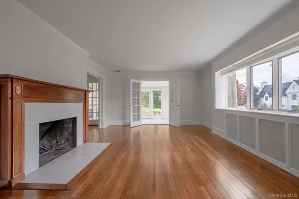 62 Summit AVE, Bronxville, NY 10708