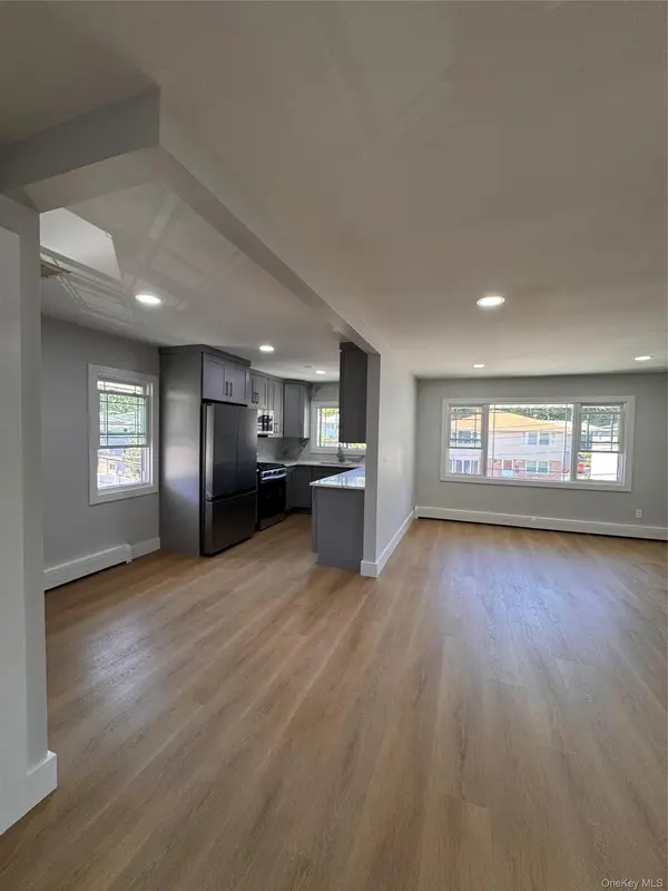15 Valerie DR ##2, Yonkers, NY 10703