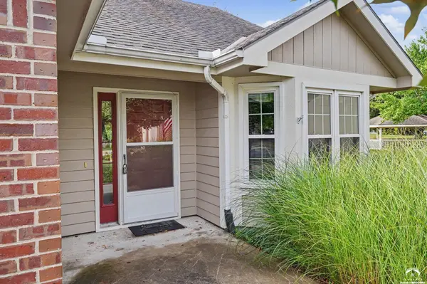 501 Regents ST, Lawrence, KS 66049
