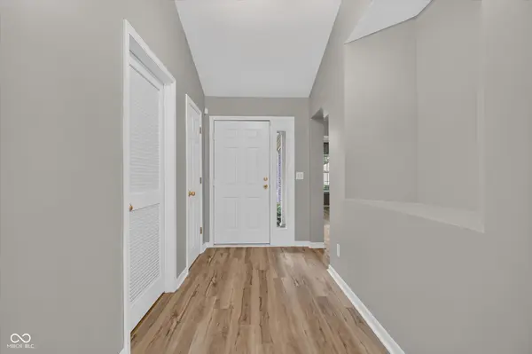 6540 Abby LN, Zionsville, IN 46077