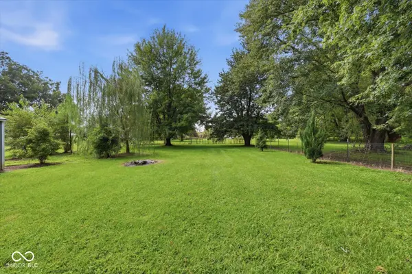 2961 N 100 W, Shelbyville, IN 46176