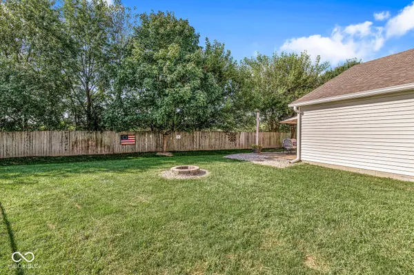 2025 Brookside CT, Greenfield, IN 46140