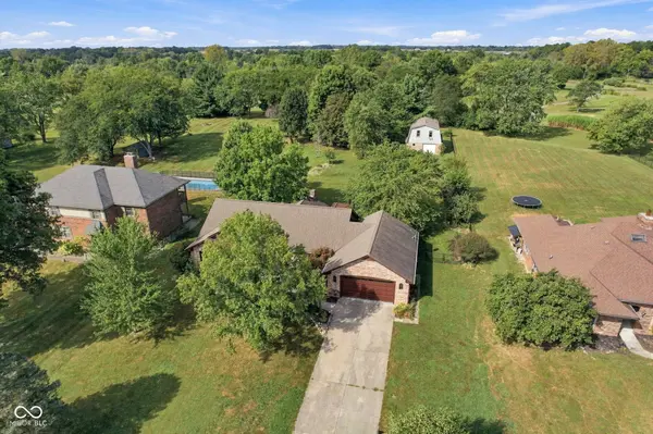 11867 N Shelby 700 W, New Palestine, IN 46163