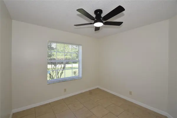90 SLEEPY HOLLOW TRL, Palm Coast, FL 32164