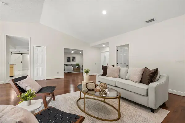 7449 SPARKLING LAKE RD, Orlando, FL 32819