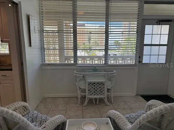 4455 DUHME RD #305, St Petersburg, FL 33708