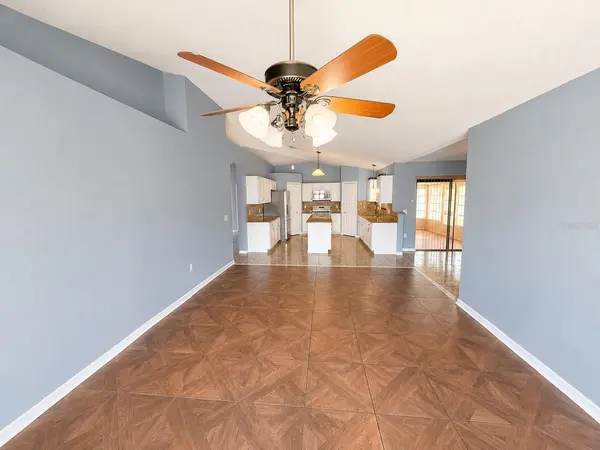 309 ALEGRIANO CT, Kissimmee, FL 34758