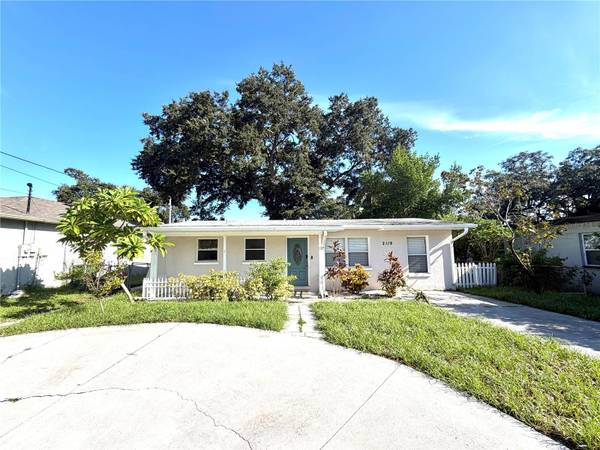 2119 W HENRY AVE, Tampa, FL 33603