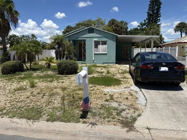 266 44TH AVE, St Pete Beach, FL 33706