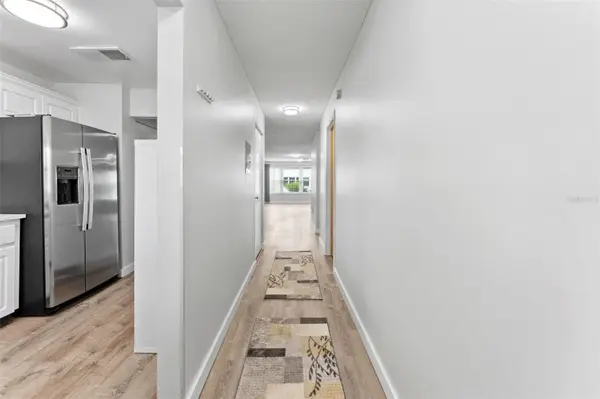 5623 80TH ST N #203, St Petersburg, FL 33709