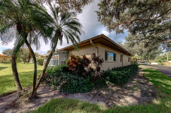 2460 NORTHSIDE DR #601, Clearwater, FL 33761