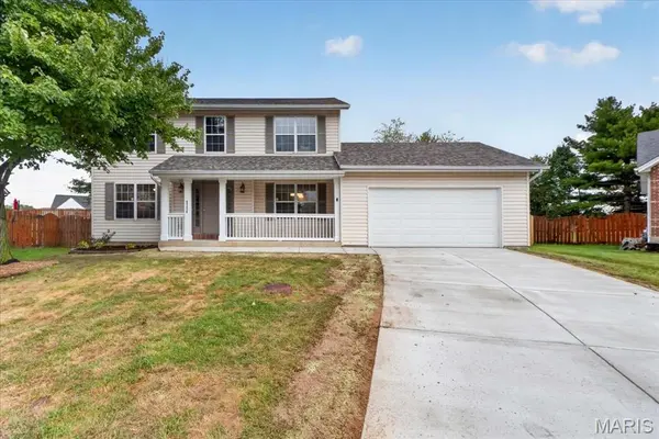 8204 Bristol Valley DR, St Peters, MO 63376