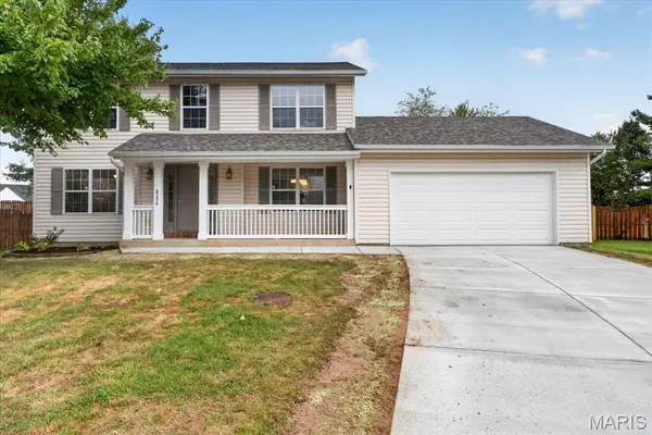 8204 Bristol Valley DR, St Peters, MO 63376