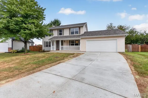 8204 Bristol Valley DR, St Peters, MO 63376