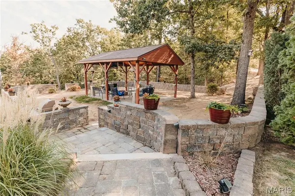 17310 Long Ridge, St Robert, MO 65584