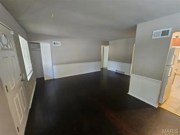 11723 Criterion AVE, St Louis, MO 63138