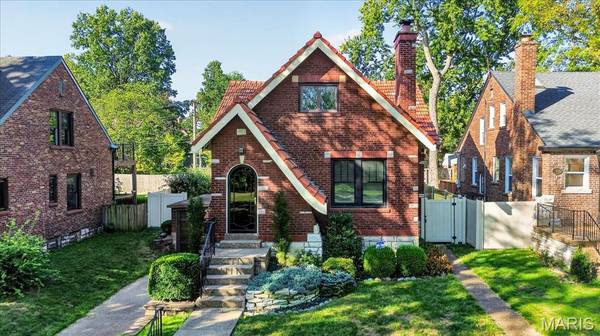 1071 Midland BLVD, St Louis, MO 63130