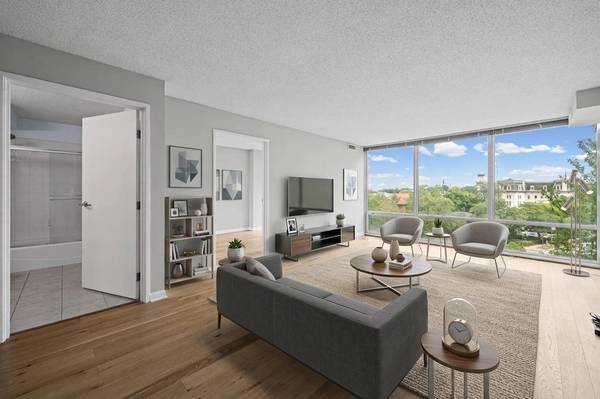 800 Elgin RD #609, Evanston, IL 60201