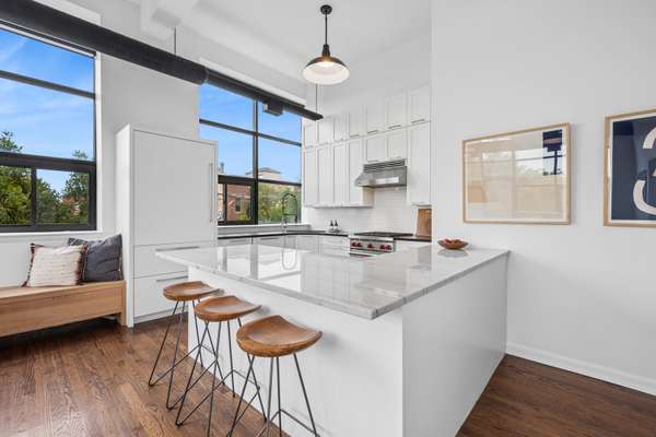 1137 N WOOD ST #2E, Chicago, IL 60622