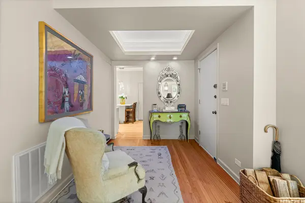 832 W Gunnison ST #2S, Chicago, IL 60640