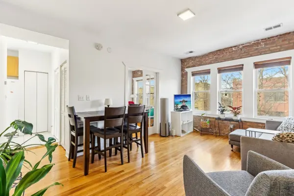 2609 W GUNNISON ST #3, Chicago, IL 60625