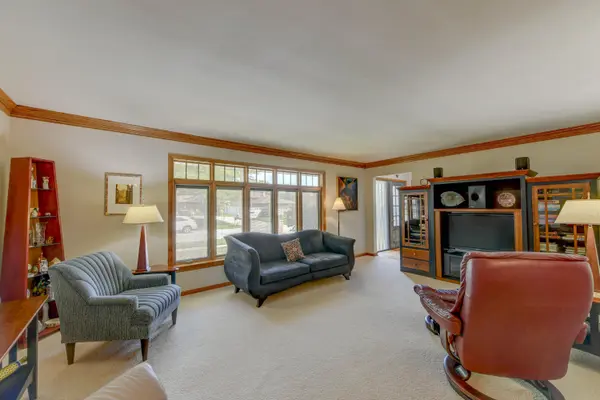 9036 Orchard Drive, Highland, IN 46322