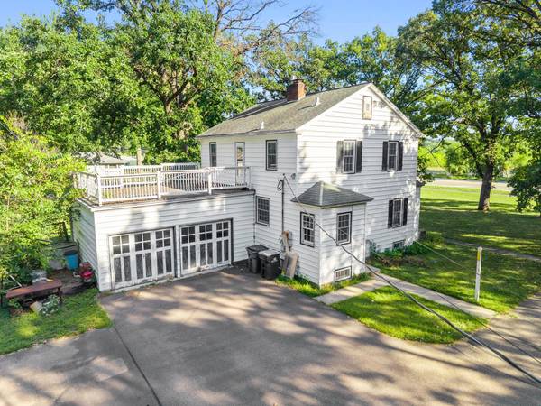 1831 County Road I W, Shoreview, MN 55126