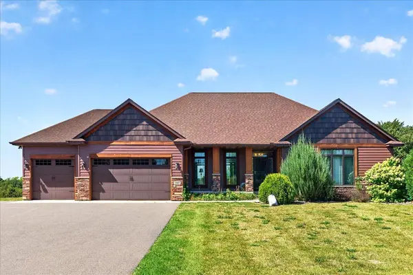 1681 Bishop AVE NW, Buffalo, MN 55313