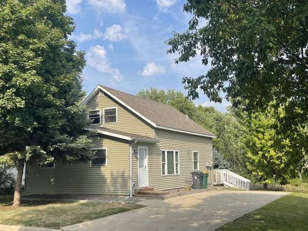 108 S Harold ST, Ivanhoe, MN 56142